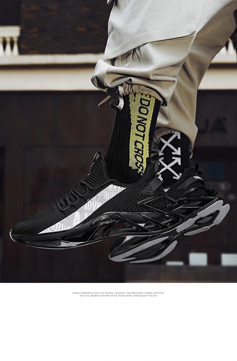 Casual Breathable Men's And Women's Sneakers Luxury Trainer Race Shoes Fashion Running Tenis for Men And Women